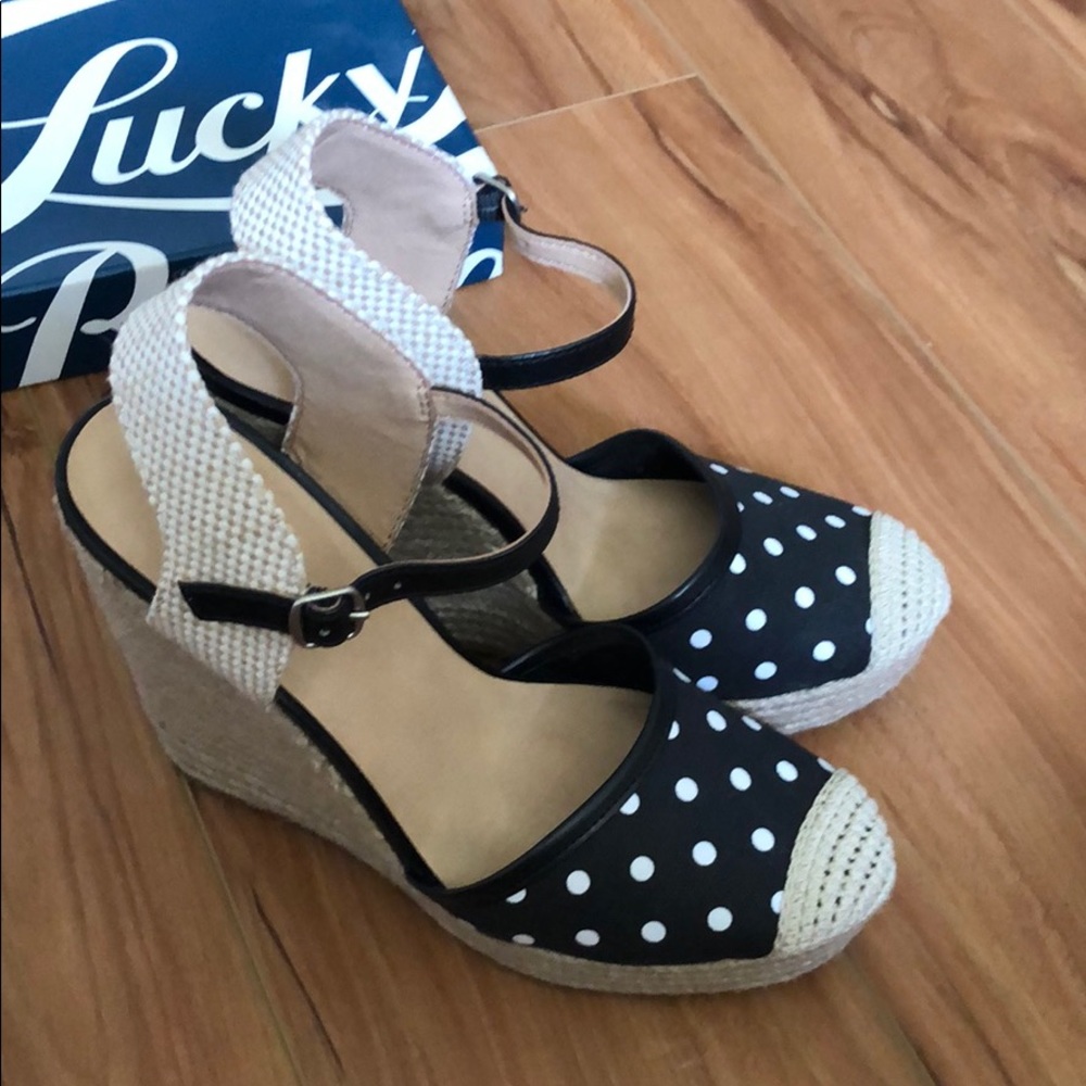 COPY - Lucky Brand Size 8 Wedges New in box